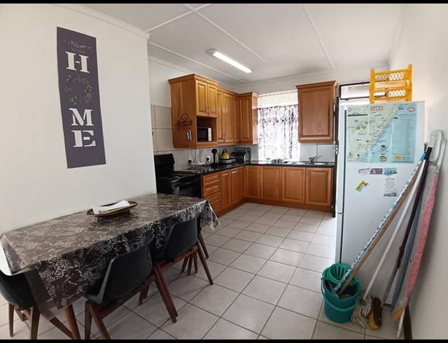 2 BEDROOM APARTMENT FOR SALE IN MANABA BEACH